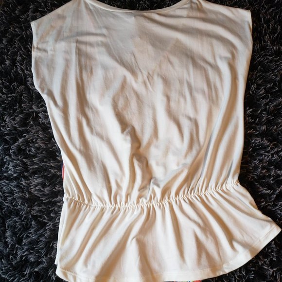 Size Large Rue21 shirt - Picture 3 of 3